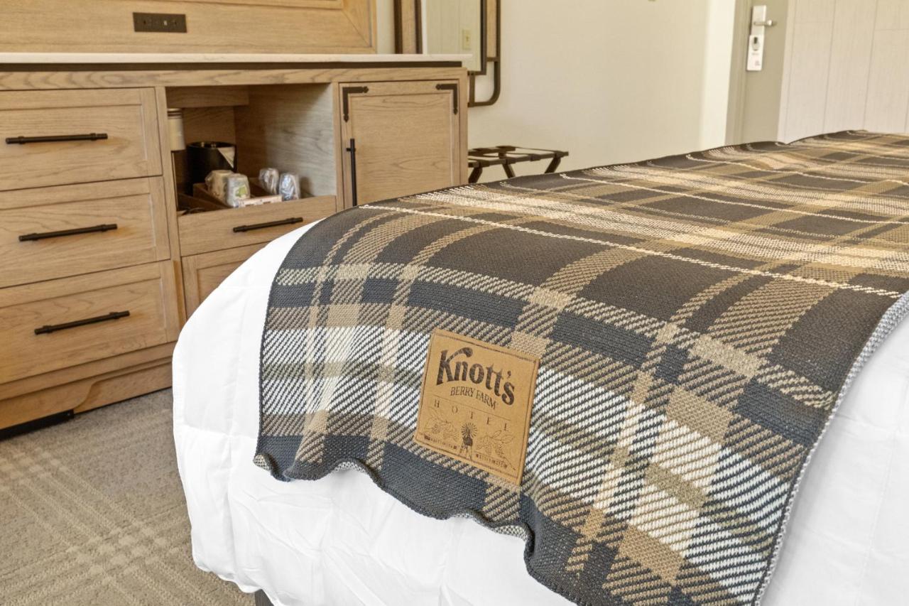 בואנה פארק Knott'S Hotel מראה חיצוני תמונה